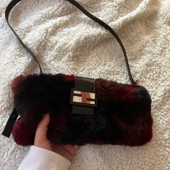 Rare FENDI 2010 Multicolor Rabbit Fur Baguette Shoulder Bag - Picture 10 of 11
